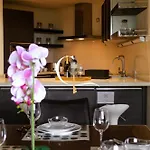 Casa Eleanora דירה *