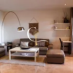 Casa Eleanora דירה *